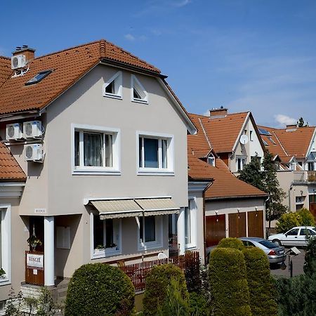 Vincze Vendeghaz Apartment Eger Ngoại thất bức ảnh