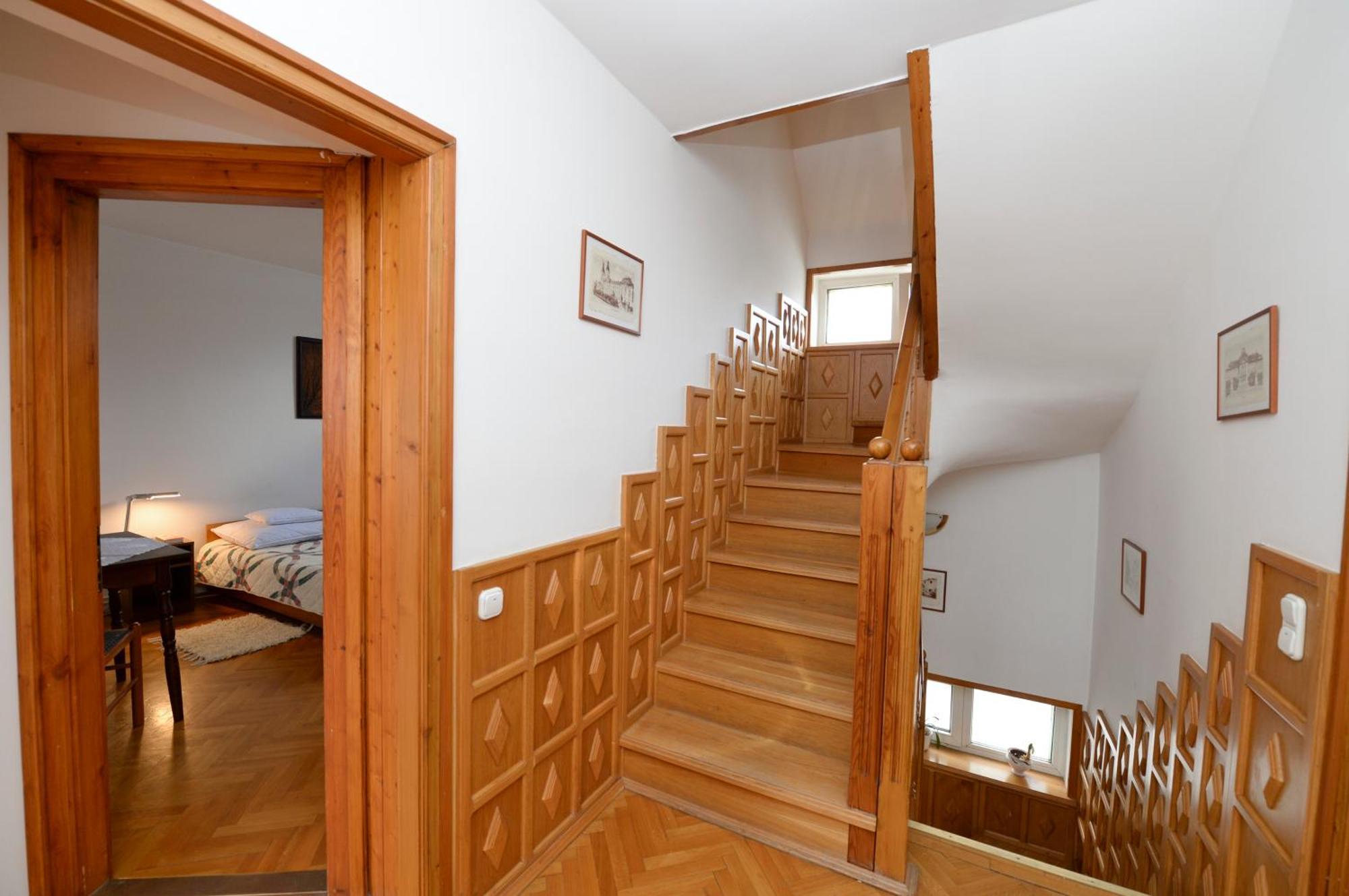Vincze Vendeghaz Apartment Eger Ngoại thất bức ảnh