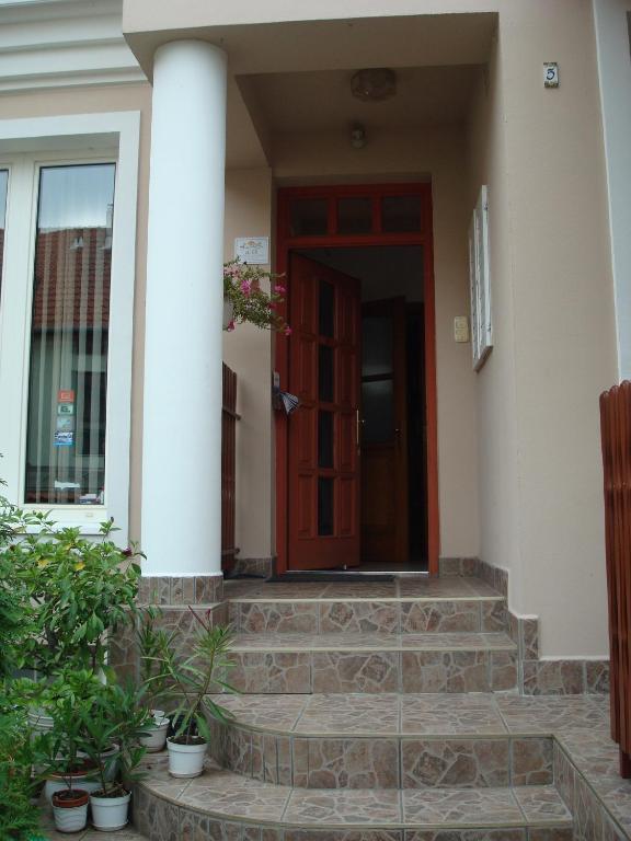 Vincze Vendeghaz Apartment Eger Ngoại thất bức ảnh